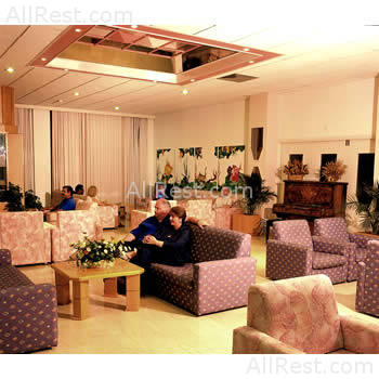 Cavo Maris Hotel 20